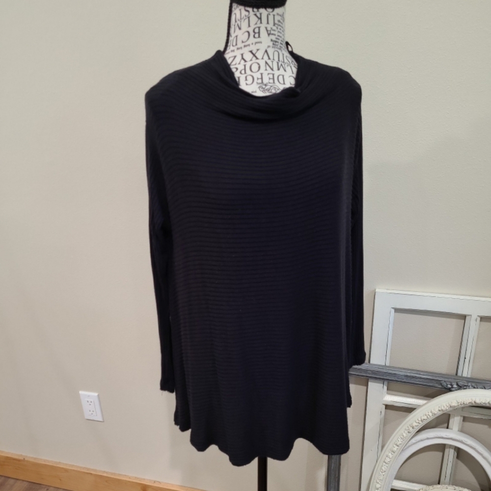 Free People We the‎ Free Love Women's SZ M black ribbed mock neck open back top